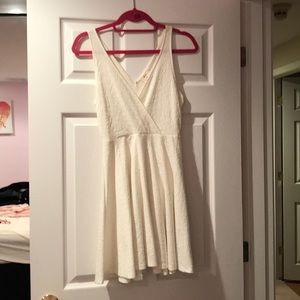 White dress size small